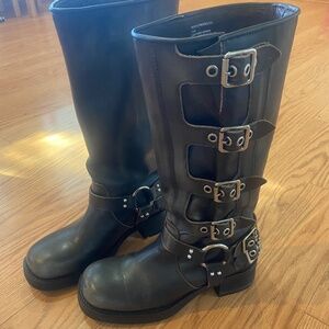 Steve Madden Rocky boot